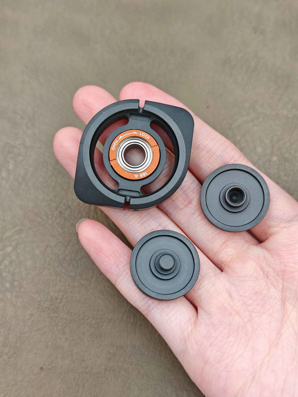 BIT 04 Zirconium