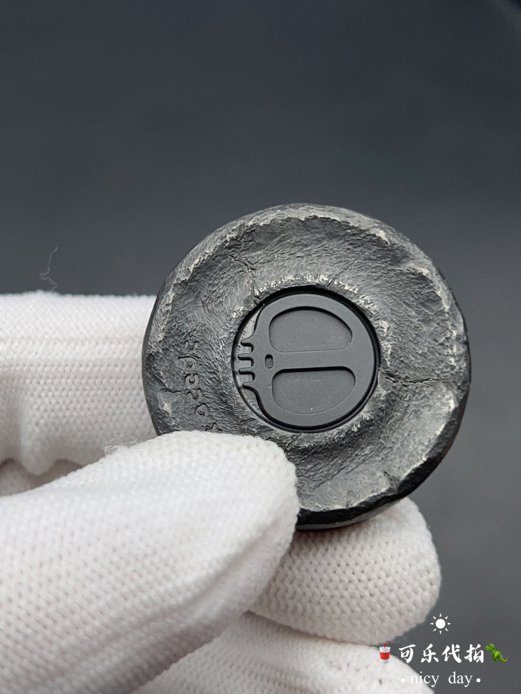 Devil Milk Cap Zirconium