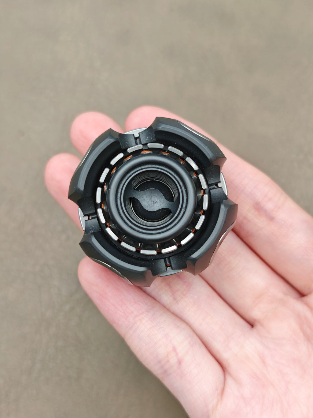 Noiz O Zirconium Limited Edition