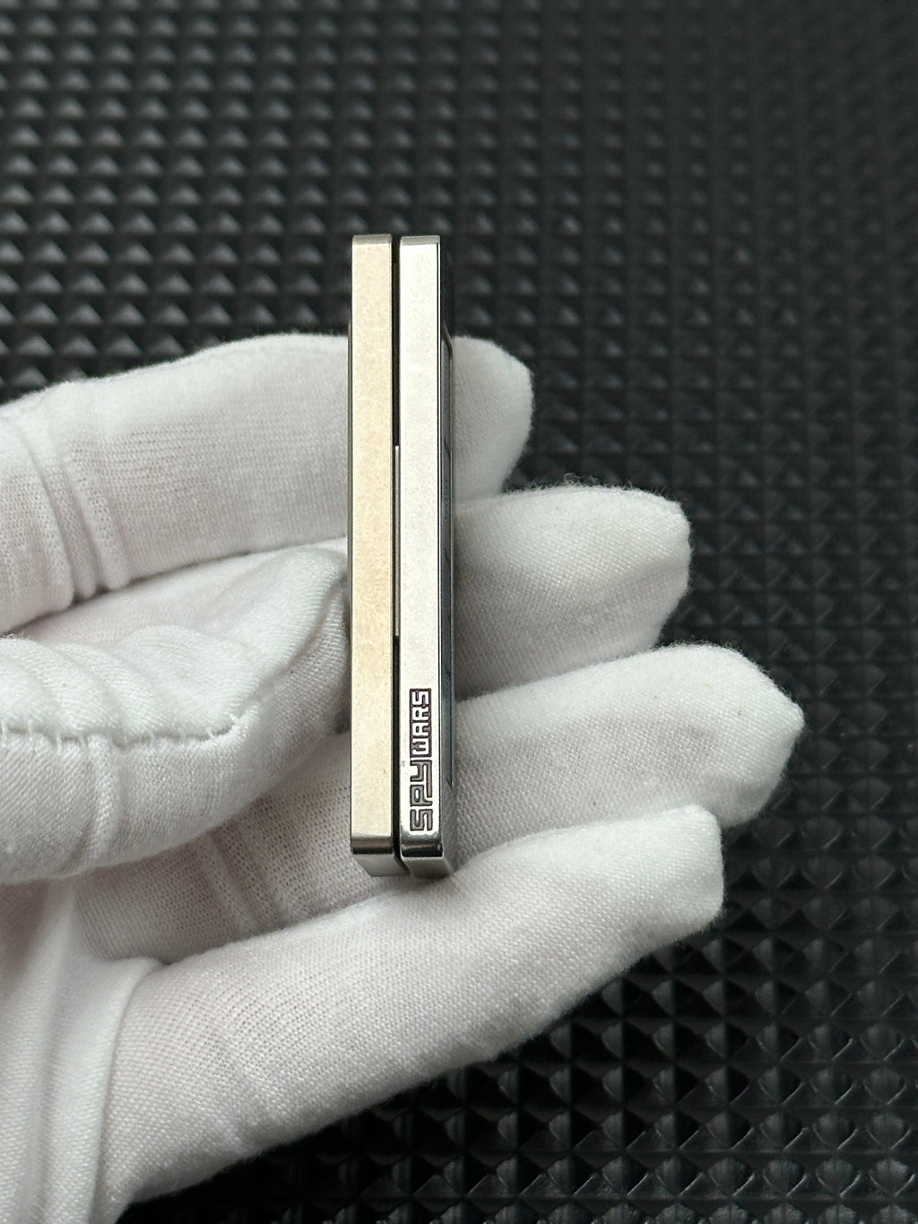 Choc Titanium