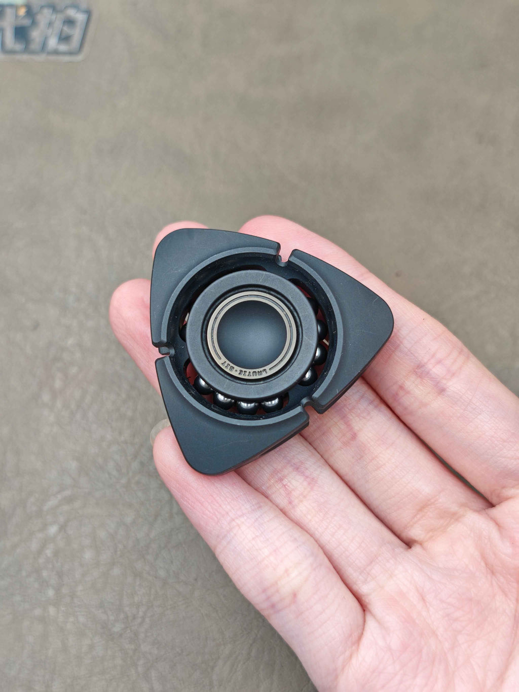 BIT 04 Zirconium