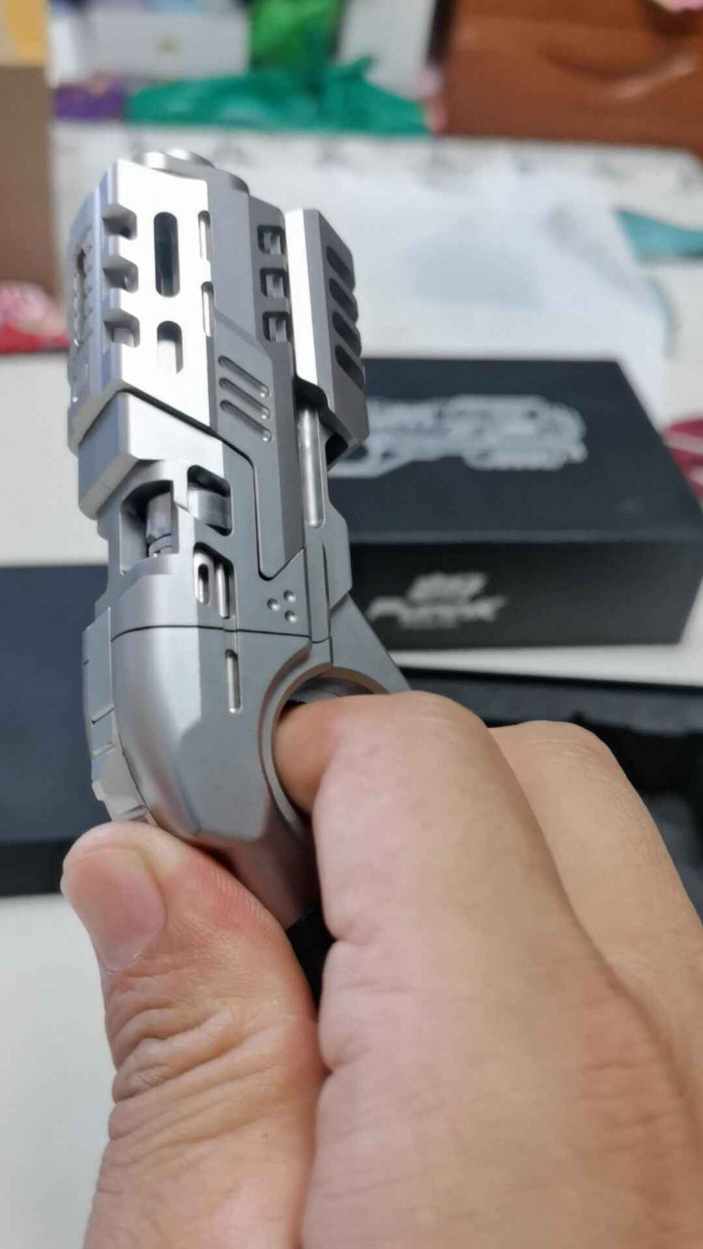 Punnk Titanium