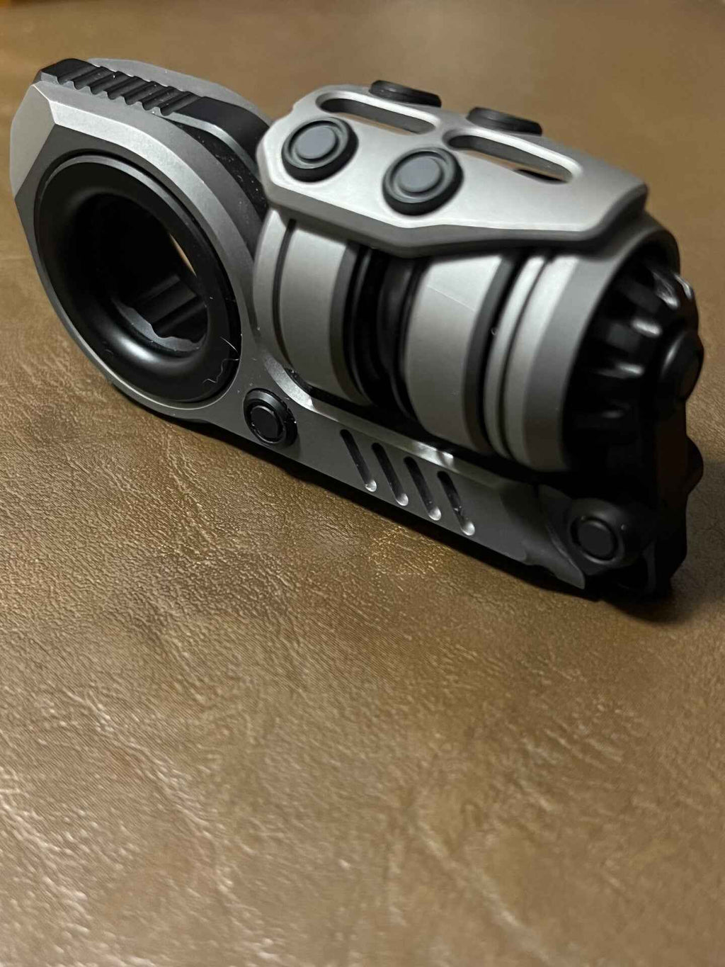 Sinian Titanium