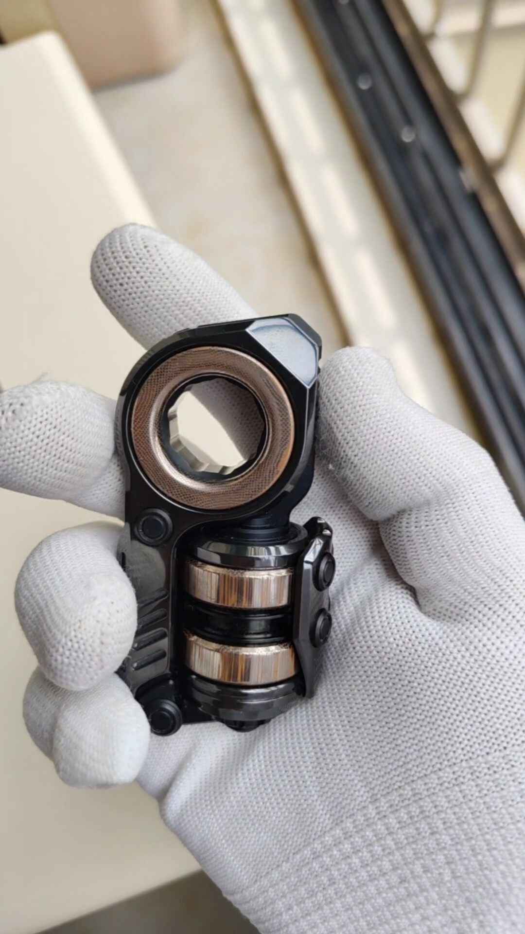 Sinian Zirconium Superconductor