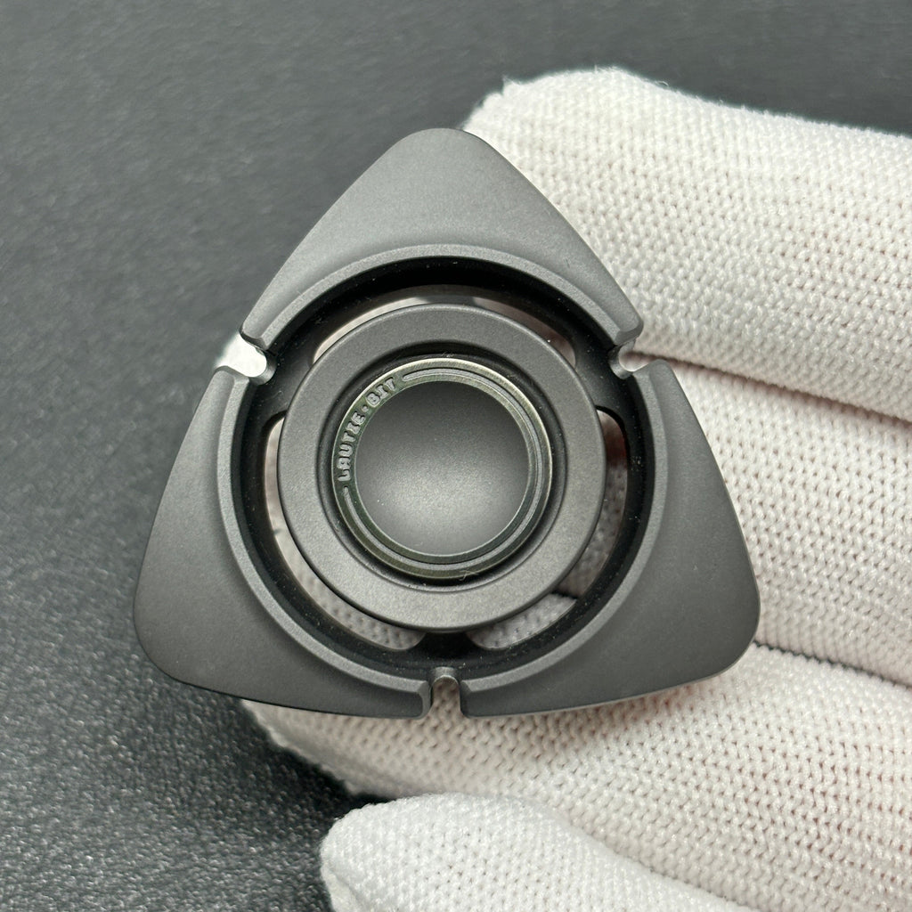 BIT 04 Zirconium