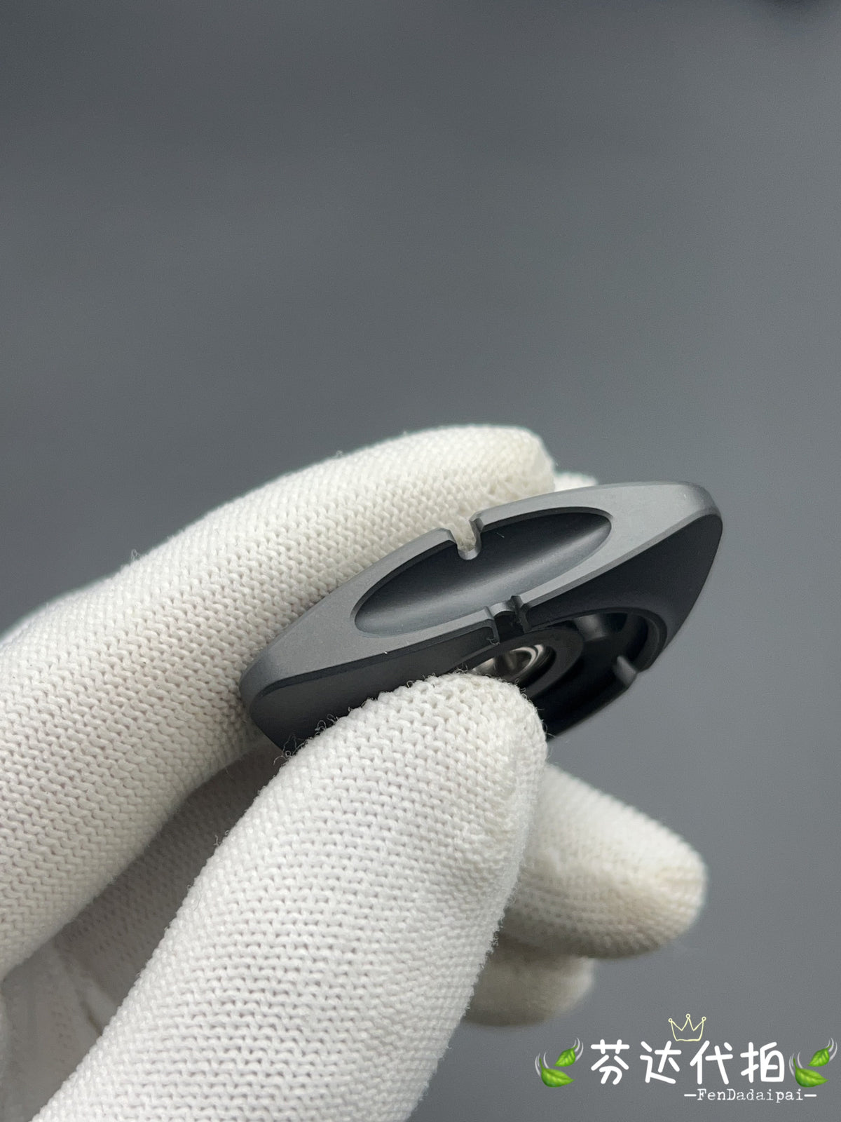 BIT 04 Zirconium