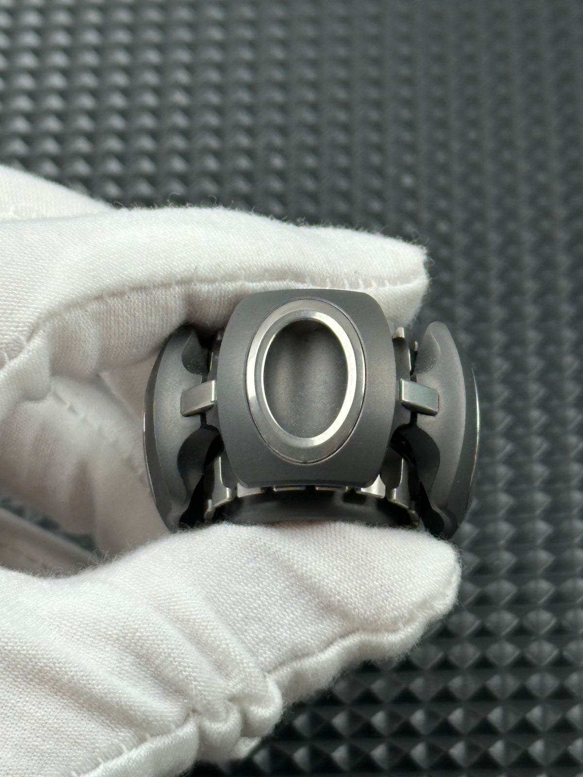 Noiz O Zirconium Limited Edition