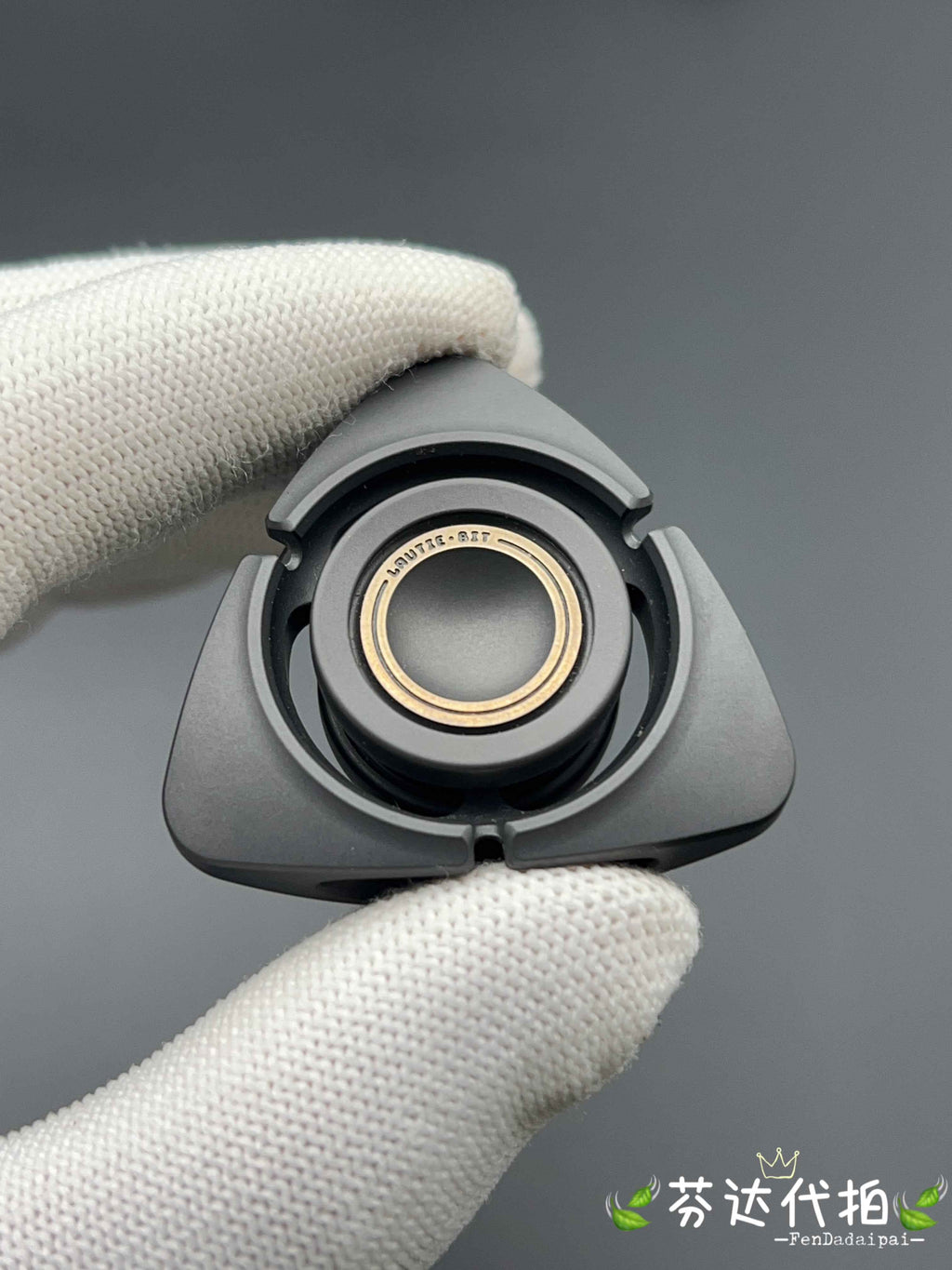 BIT 04 Zirconium
