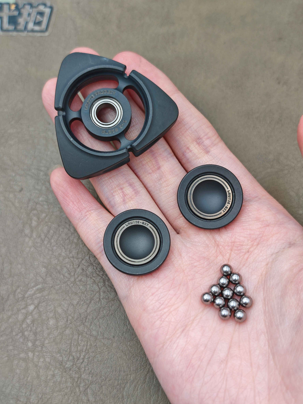 BIT 04 Zirconium