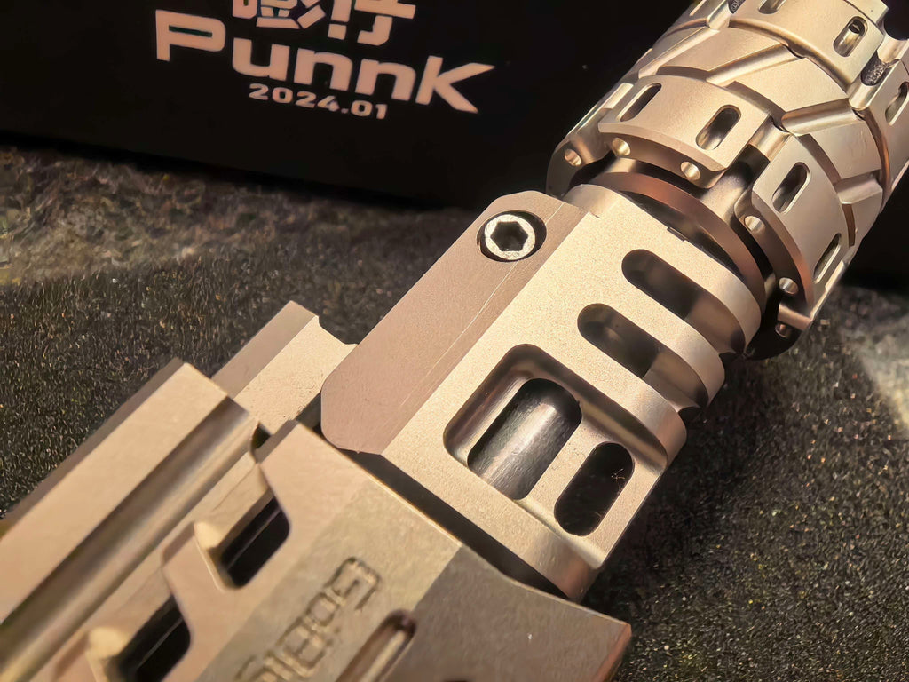 Punnk Titanium