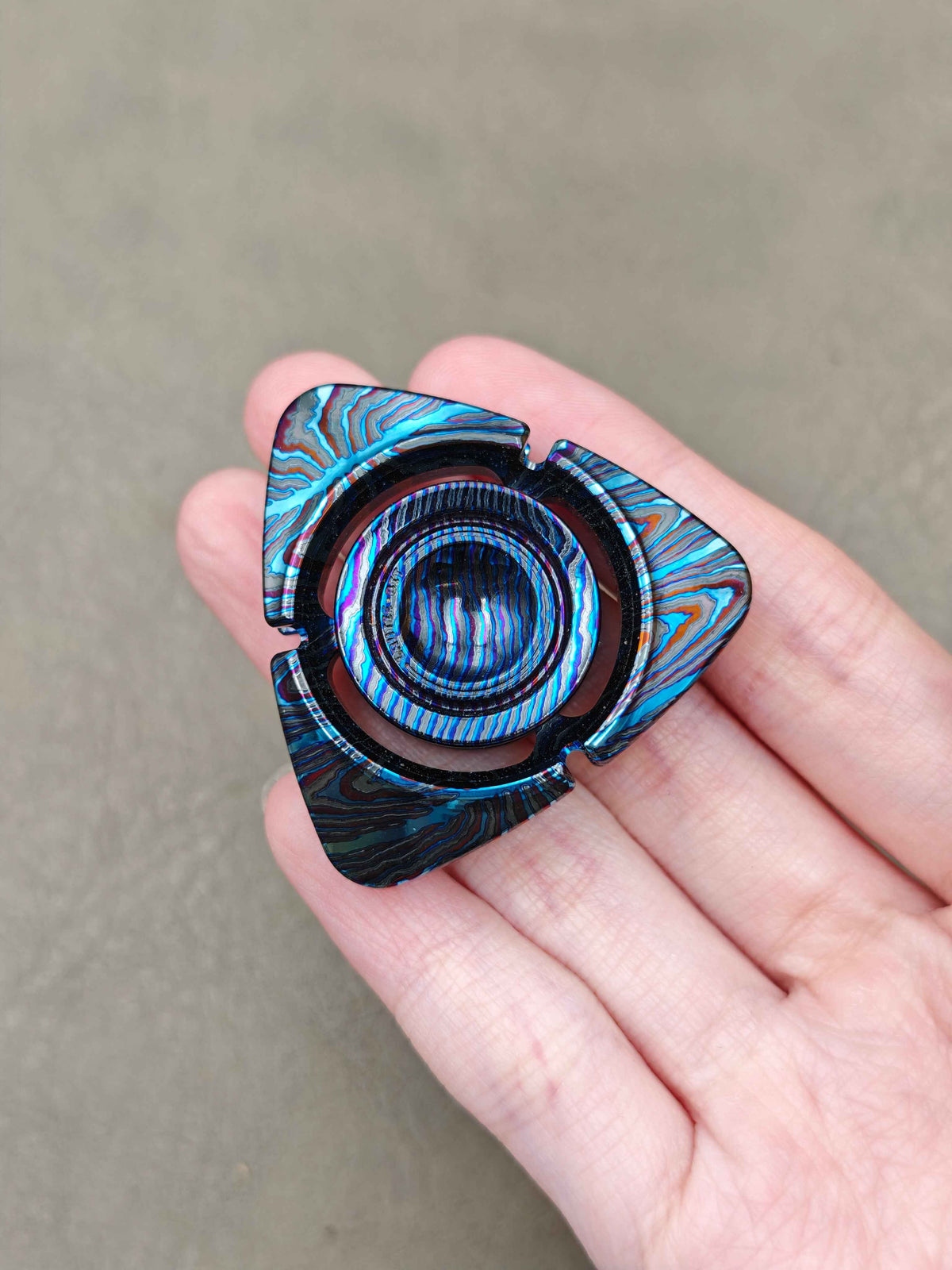 BIT 04 Zircuti