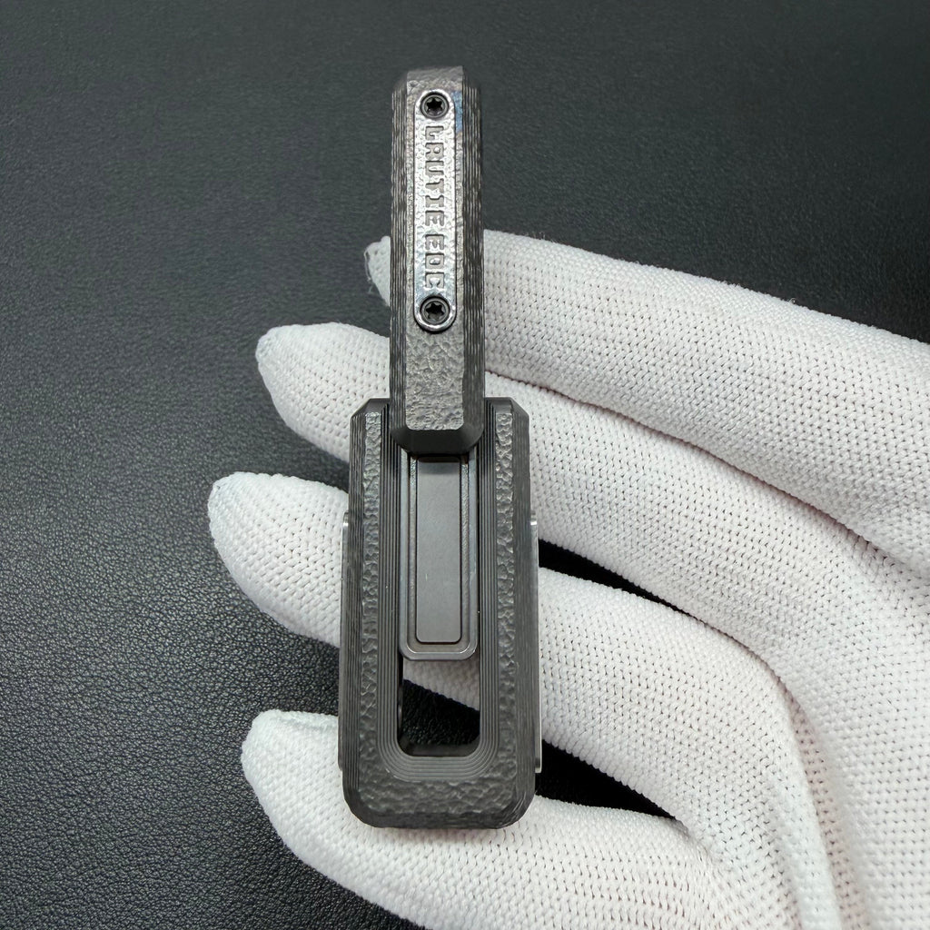 X Lock Zirconium Stone Textured Engraved
