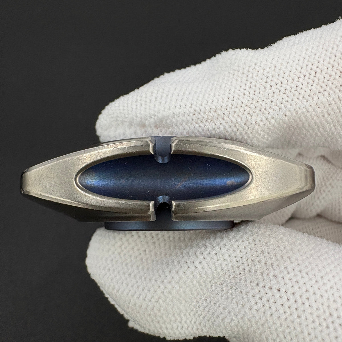 BIT 04 Titanium